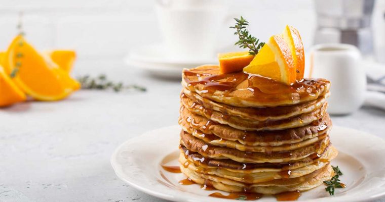 American pancakes met sinaasappel