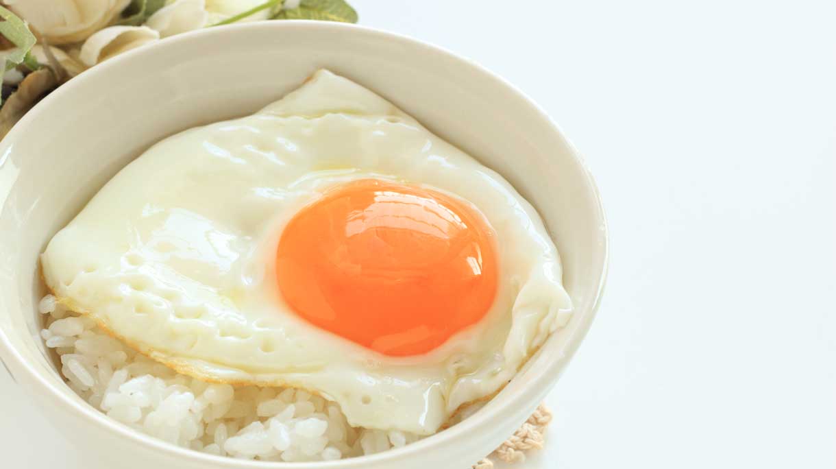Arroz con huevo (rijst met ei uit Chili)