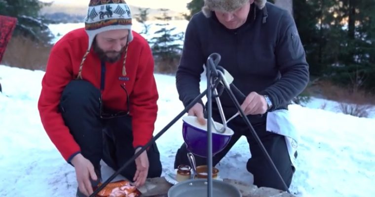 Gordon Ramsay’s scrambled eggs met wilde koningszalm uit Alaska