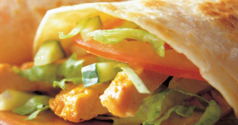 Vegetarische wraps met eierkoek met Mexicaanse twist