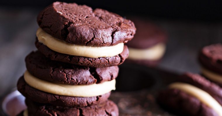 Chocolade brownies met pindakaasvulling: a match made in heaven